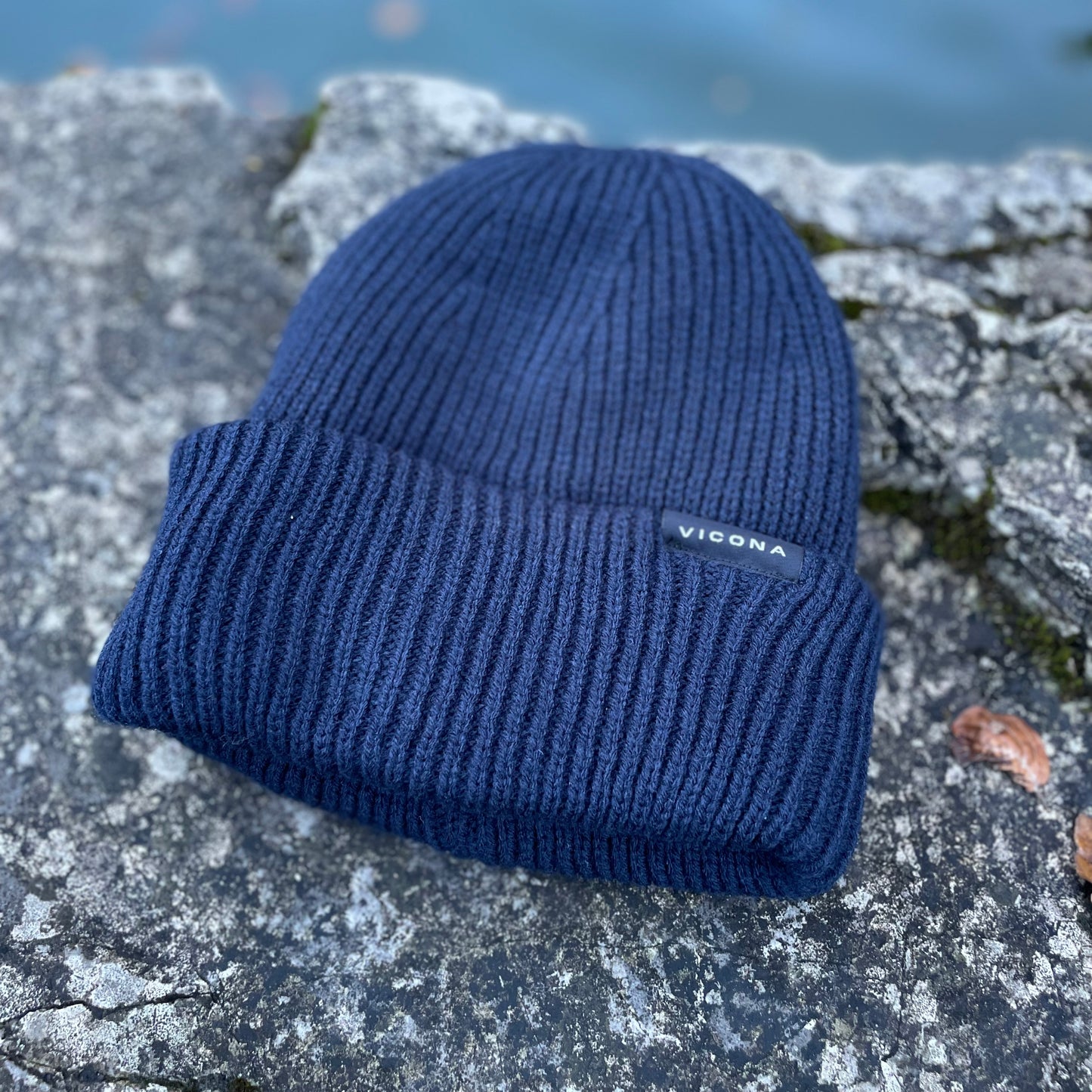 Monti Beanie navy